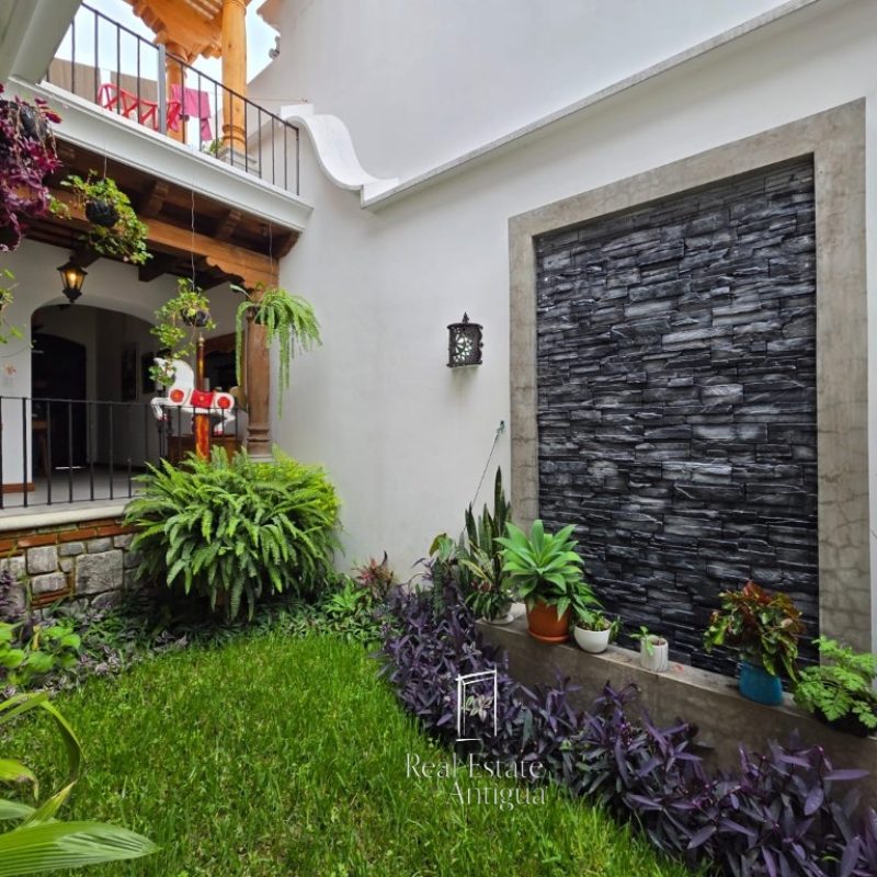 House for Sale in El Cortijo de Las Flores – Antigua Guatemala