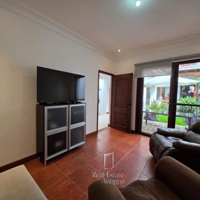 House for Sale in El Cortijo de Las Flores – Antigua Guatemala