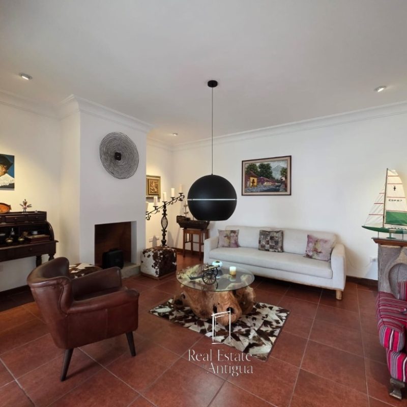House for Sale in El Cortijo de Las Flores – Antigua Guatemala
