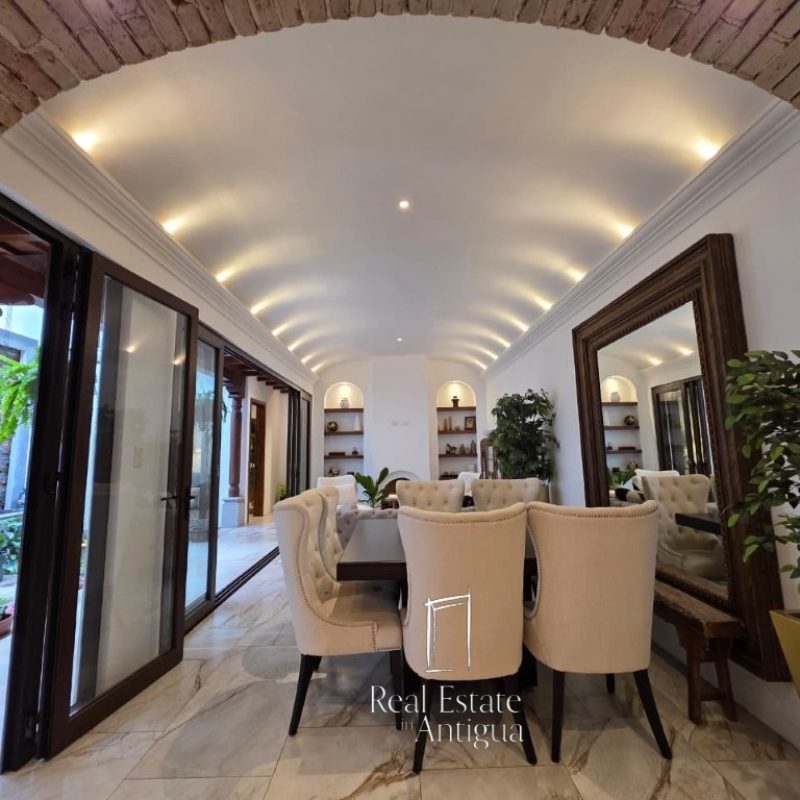 Casa en Venta con Vistas  – Cerca de Antigua Guatemala