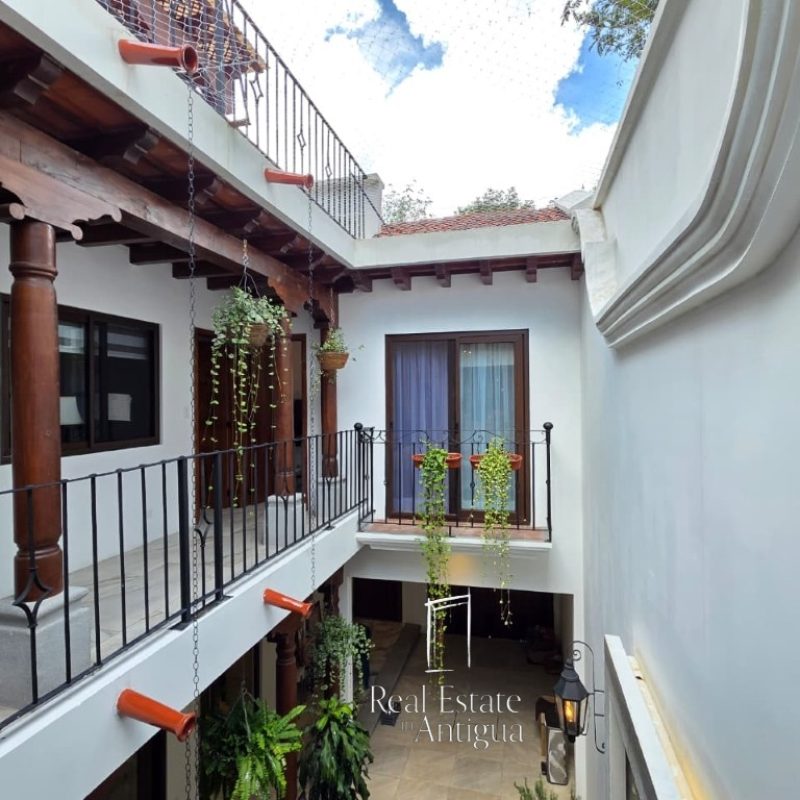 Casa en Venta con Vistas  – Cerca de Antigua Guatemala