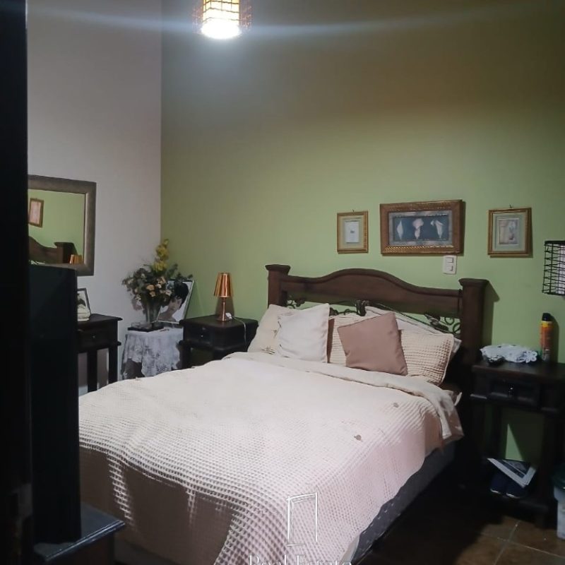 Beautiful colonial-style house for rent just 5 minutes from downtown La Antigua Guatemala.