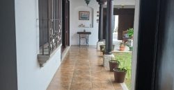 Hermosa casa de estilo colonial