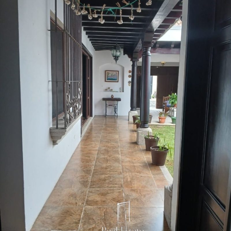 Hermosa casa de estilo colonial