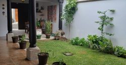 Hermosa casa de estilo colonial