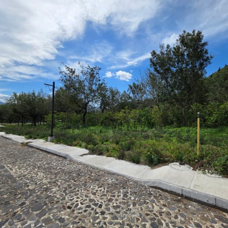 Lot for Sale in Residencial Los Apóstoles – Antigua Guatemala