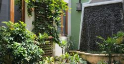 Furnished house for sale within walking distance of Central Park