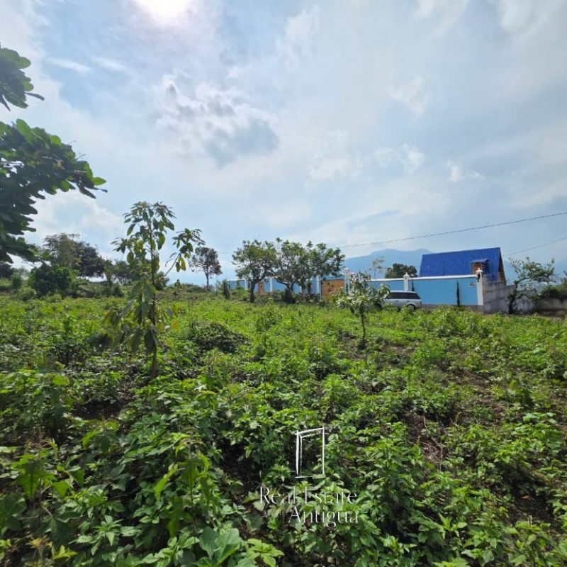 Investment Lot 10 Minutes from Antigua Guatemala