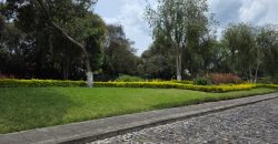 Spacious lot for sale located in Hacienda del Comendador