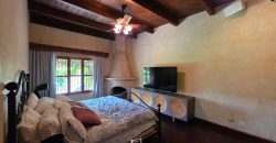 Exceptional Residence with Panoramic Views of Three Volcanoes