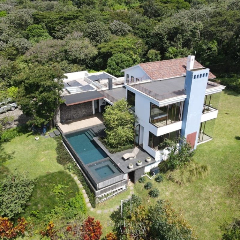 Casa en Venta en Residencial La Reunión - Image 1