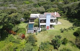 House for Sale in La Reunión Residential