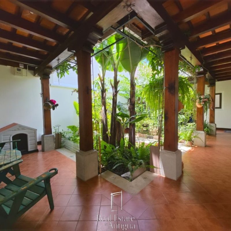 Colonial-Style Home with Dome, Fountain and Spectacular Views in Los Franciscanos Residential