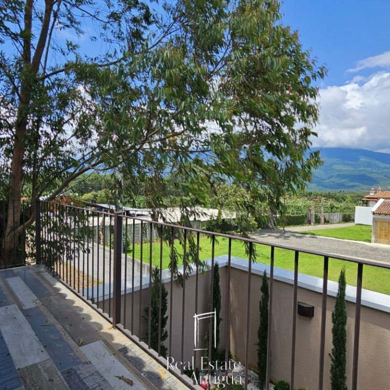 Modern Colonial House for Sale Near Antigua