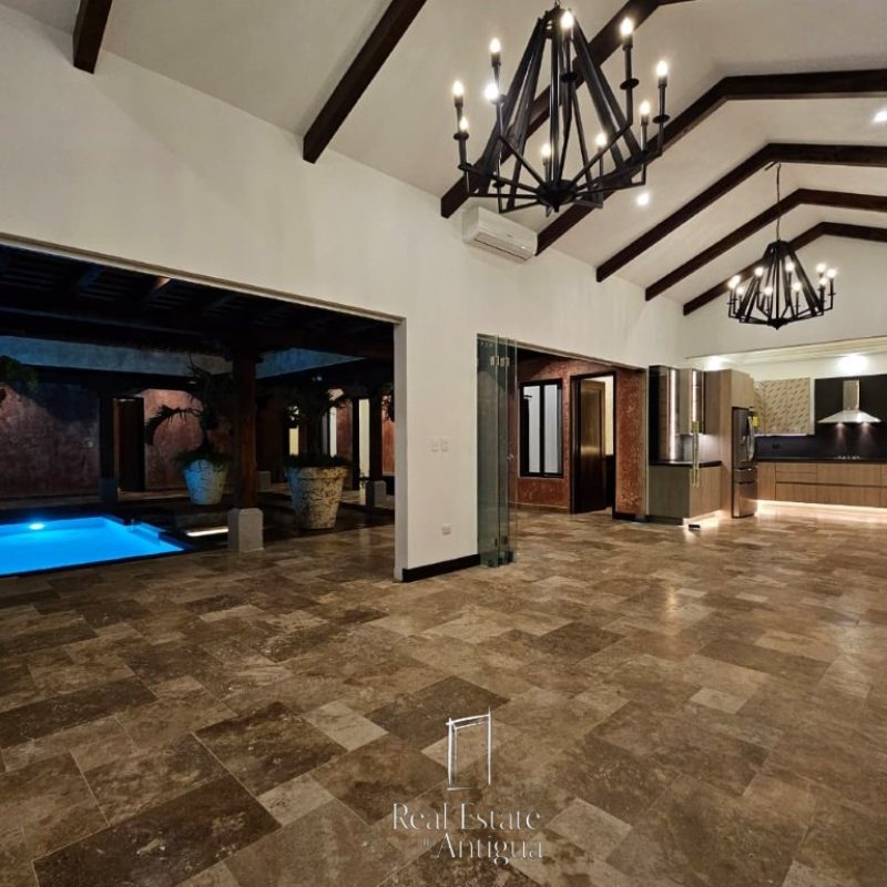 Una casa en donde prevalece la opulencia y comodidad - Miniatura 6