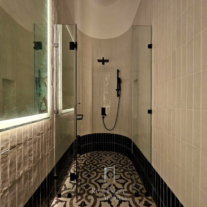 Una casa en donde prevalece la opulencia y comodidad - Miniatura 9